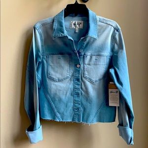SOLD!!!!!New!!!!❤️Seven 7 super soft denim jacket!